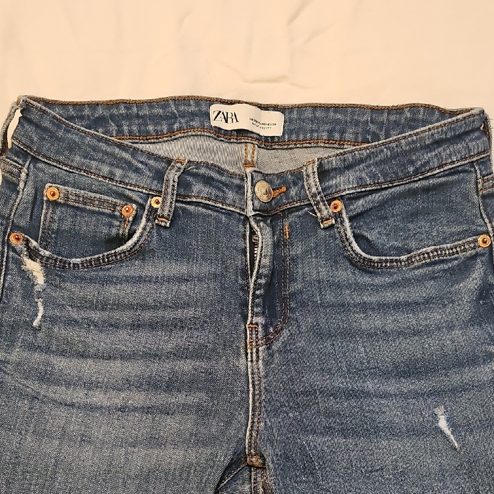 Zara Women's Blue Jeans